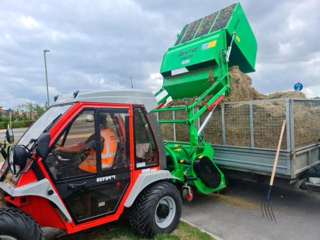 Reform Metrac Mower 0124 Reform Metrac Mower 0124